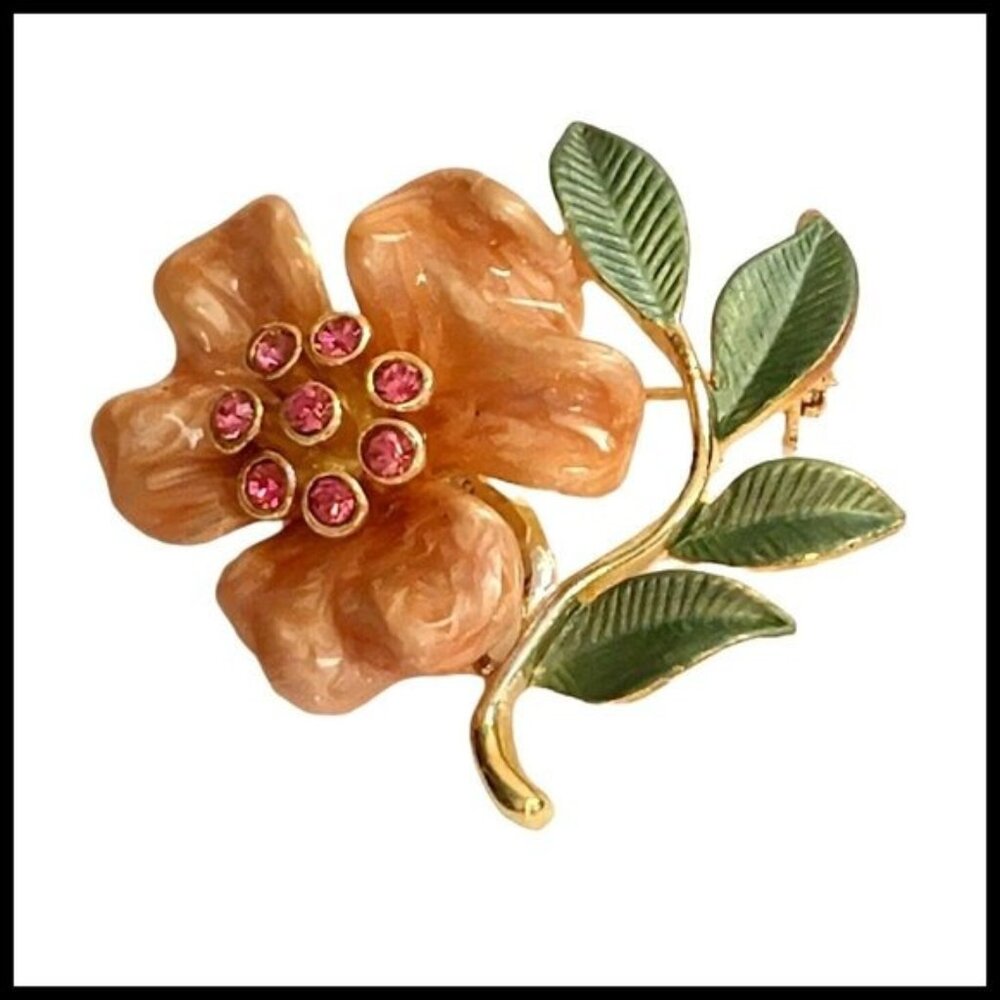 Vintage Flower Cream‎ Green Enamel Pink Rhinestone Brooch Pin Gold Tone